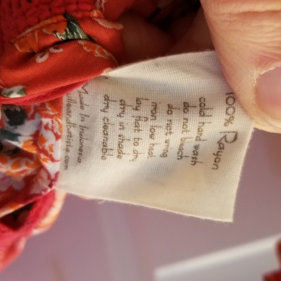 Tulle & Batiste Jamawar Gown Scarlet Red - Picture 6 of 8